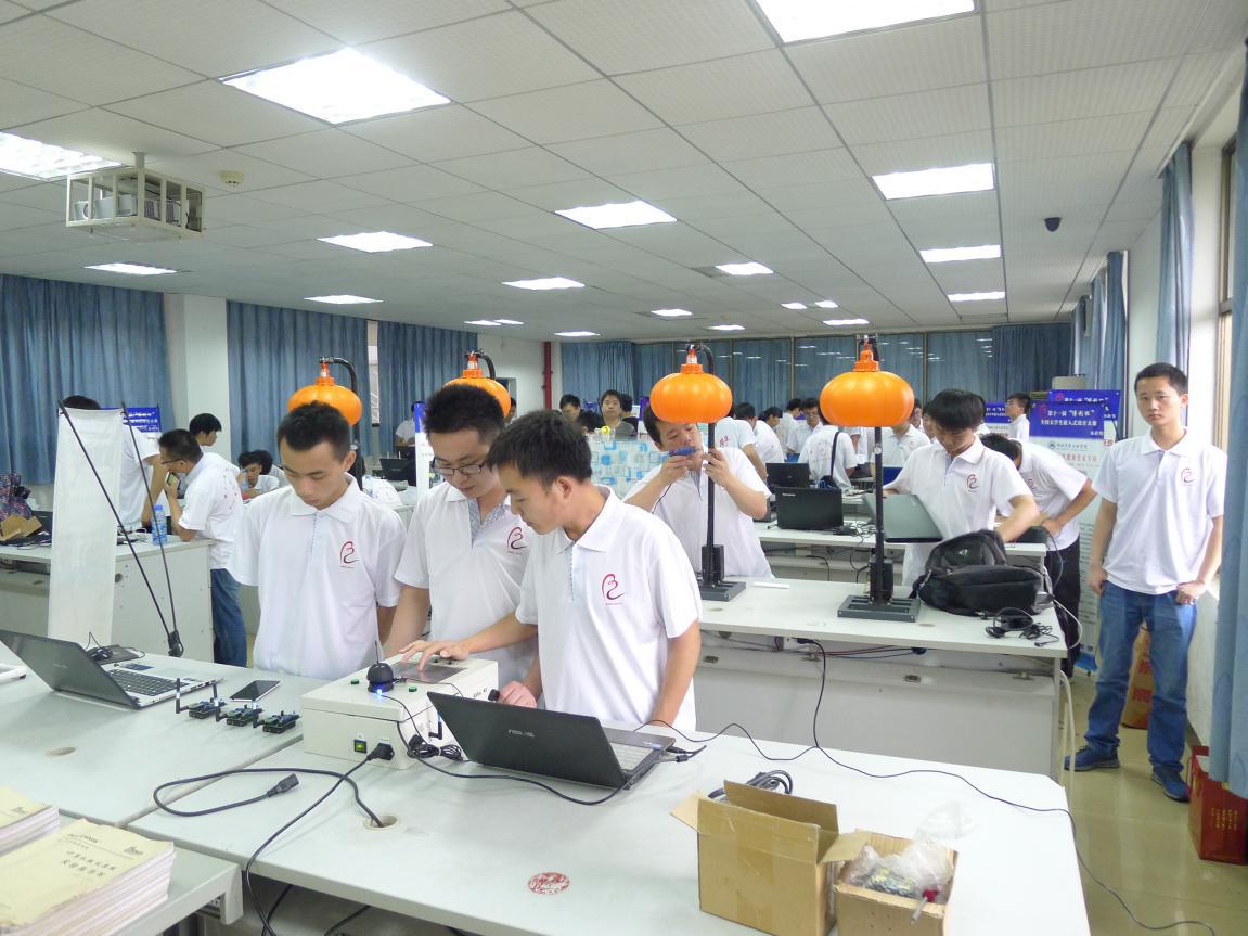 我院成功举办第十一届博创杯全国大学生嵌入式设计大赛华中赛区比赛